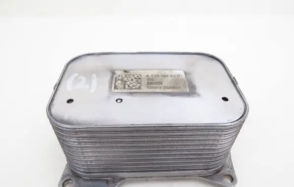 Mercedes-Benz CLS C218 X218 Gearbox / Transmission oil cooler A2781880401 2781880401