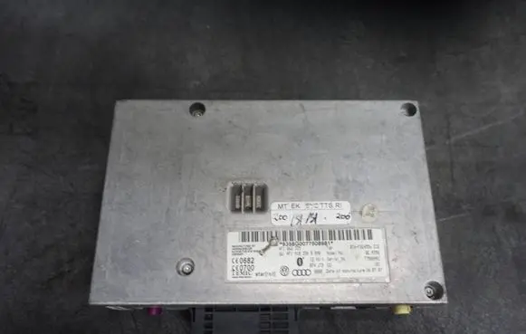 Audi A6 S6 C6 4F Bluetooth control unit module 4F1862335