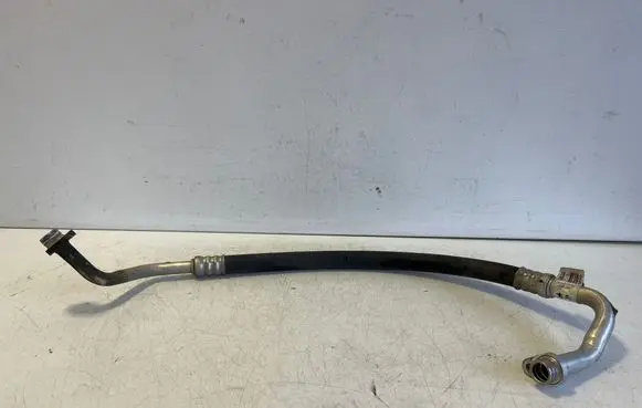 Opel Vivaro Air conditioning (A/C) pipe/hose 9838822380