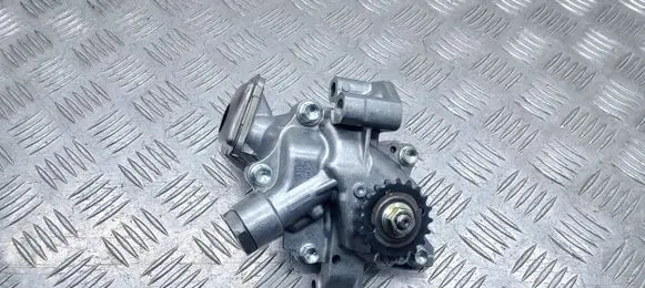 Toyota C-HR I Oil pump 