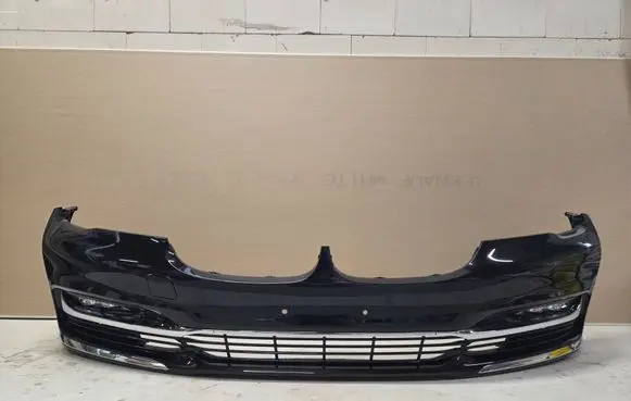 BMW 7 G11 G12 Front bumper 7404718 7409353