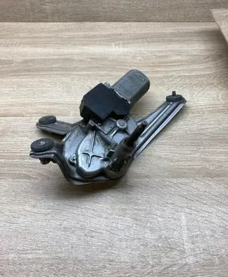 Toyota Avensis T250 Rear window wiper motor 8513005100 2596000103