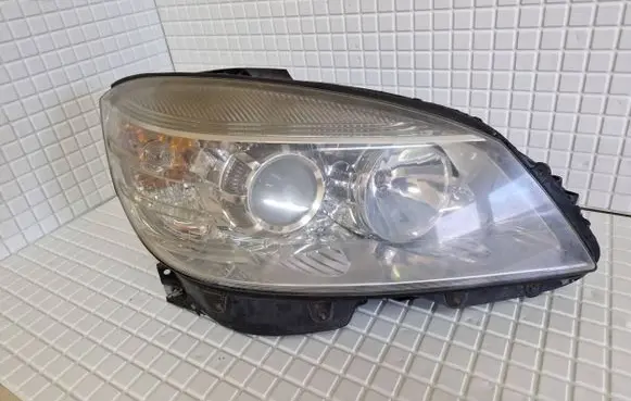 Mercedes-Benz C W204 Headlight/headlamp A2048208461 LE06A6148 030123420400