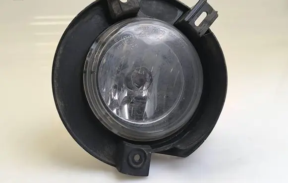 Ford Explorer Front fog light 1L2415A254 1L2415W254 66989120