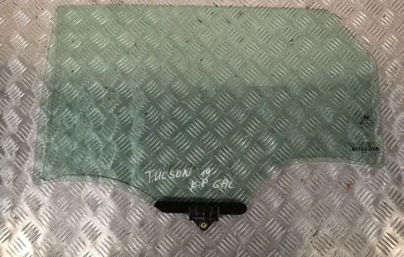 Hyundai Tucson TL Rear door window glass 43R00048
