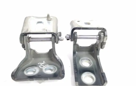 Peugeot 5008 Front door hinge set 