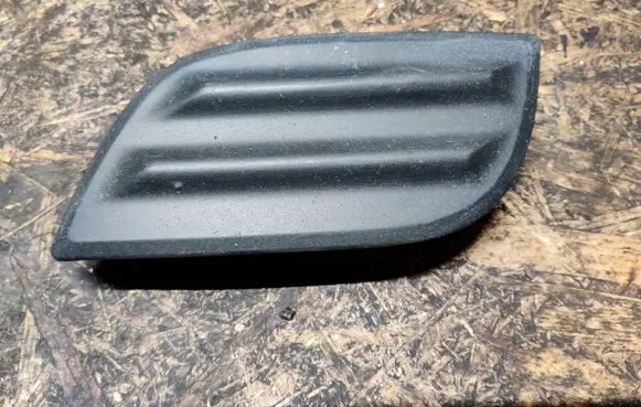 Suzuki Liana Front fog light trim/grill 7171654GA0