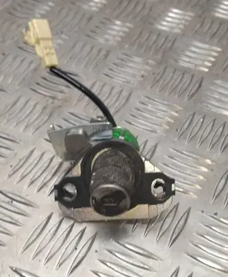 Lexus GS 300 350 430 450H Tailgate exterior lock 
