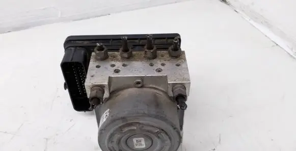 Dacia Dokker ABS Pump 476600078R 10022006554 616A100019C