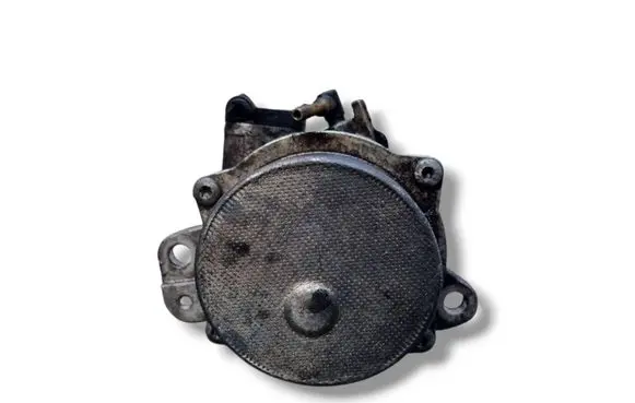 Opel Astra J Vacuum pump 55221036