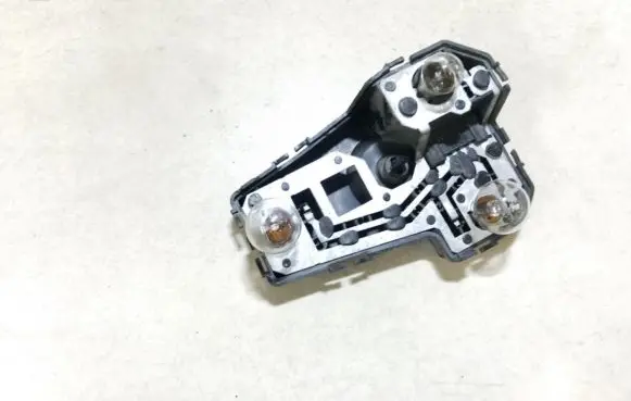 Seat Alhambra (Mk1) Tail light bulb cover holder 7m0945257a