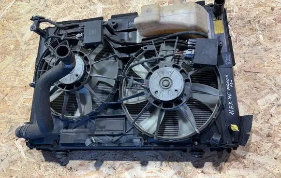 Lexus RX 330 - 350 - 400H Radiator set 1220700675