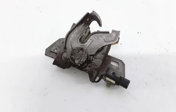 Volvo V50 Engine bonnet/hood lock/catch 30716530