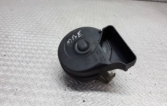 Mercedes-Benz E W210 Horn signal