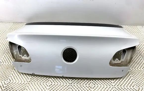 Volkswagen PASSAT CC Tailgate/trunk/boot lid LB9A