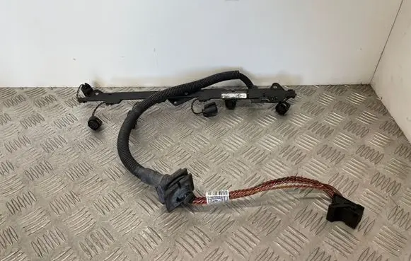 BMW 3 E90 E91 Fuel injector wires 7808234