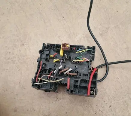 Peugeot 206 Fuse module 256090