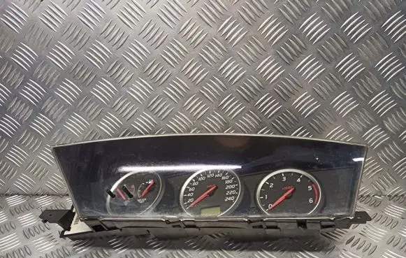 Nissan Primera Tachometer BV010