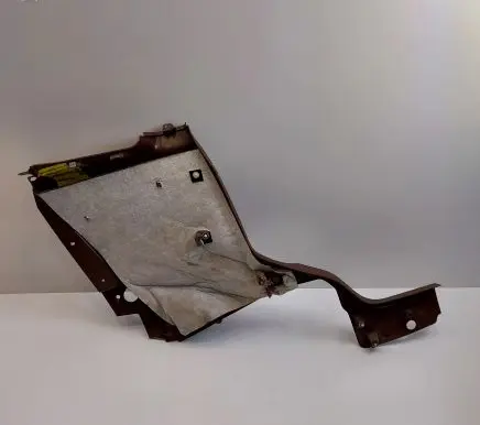 Trunk/boot lower side trim panel