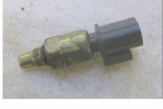 Nissan Almera Sensor