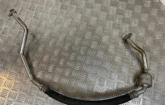 Ford Mondeo MK IV Power steering hose/pipe/line