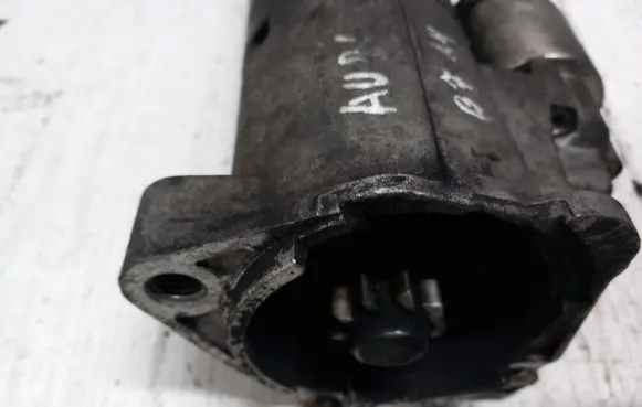 Audi A4 S4 B6 8E 8H Starter motor
