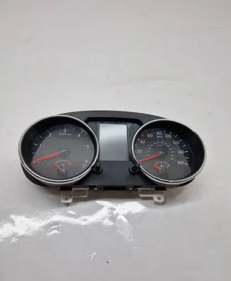Nissan Qashqai Speedometer (instrument cluster) 24810BR520 PC3300424 HW17154