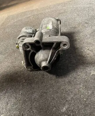 Renault Espace - Grand espace IV Starter motor 8200634604