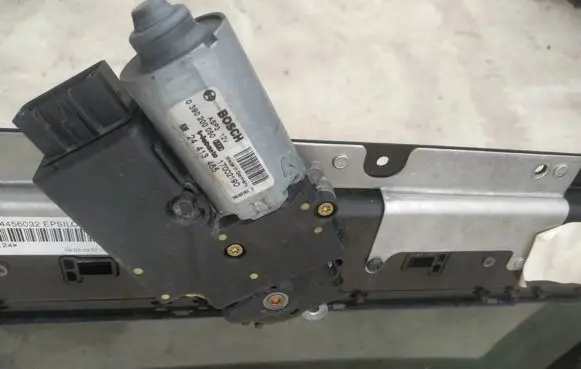 Opel Signum Sunroof motor/actuator 24413465 0390200050