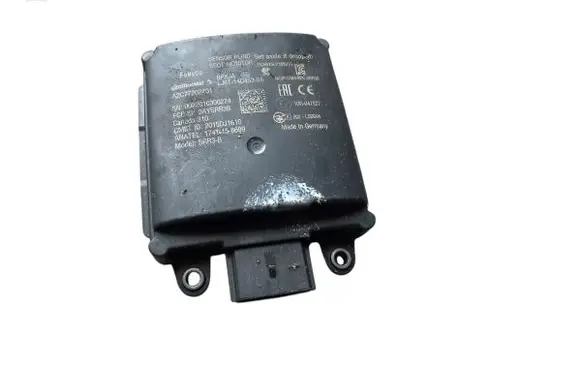 Ford Kuga III Blind spot module LJ6T14D453BA