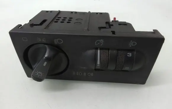 Volkswagen Golf III Light switch 1H6941532