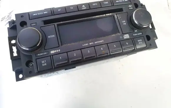 Dodge Caliber Radio/CD/DVD/GPS head unit p05064363ab t00am2337c1025