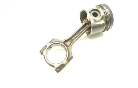 Honda CR-V Piston with connecting rod N22A2