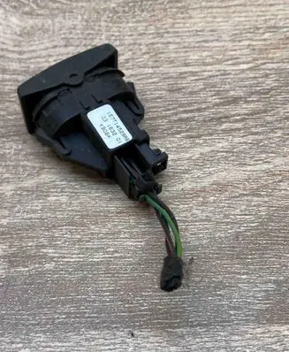 Ford Mondeo Mk III Electric window control switch 1S7T14529AB WithPlug
