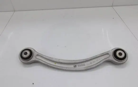 Mercedes-Benz C W204 Rear control arm A20409FI4