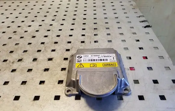 BMW 5 F10 F11 Airbag control unit/module 6799887 0265020111