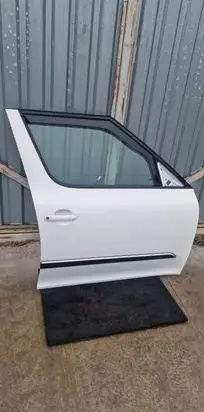 Skoda Yeti (5L) Front door 