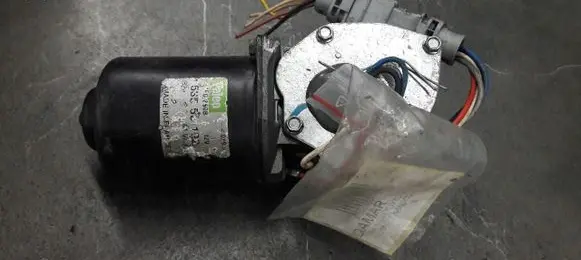 Renault Kangoo I Wiper motor 53550102