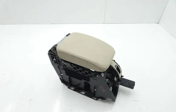 Volkswagen Eos Armrest 1Q0864251