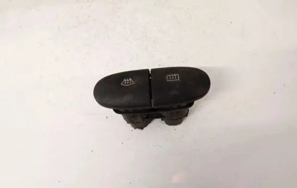 Ford Mondeo MK II Windscreen/window heater switch 97bg18k574ac