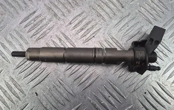 Mercedes-Benz CLS C219 Fuel injector A6420701387 0445115064 071106