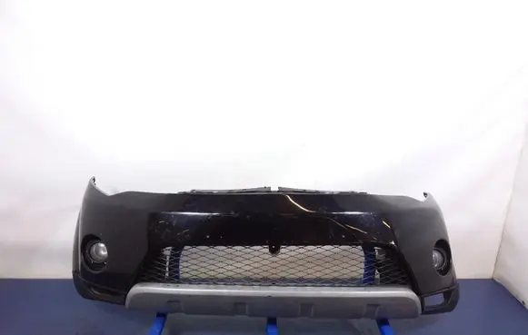 Mitsubishi Outlander Front bumper