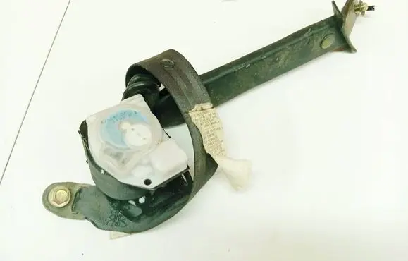 Subaru Legacy Rear seatbelt E40428055