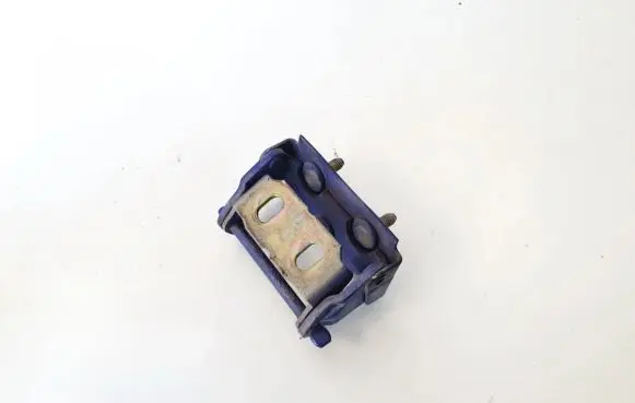Ford Focus Tailgate/trunk/boot hinge