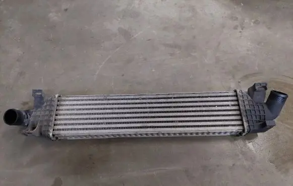 Ford Focus Intercooler radiator