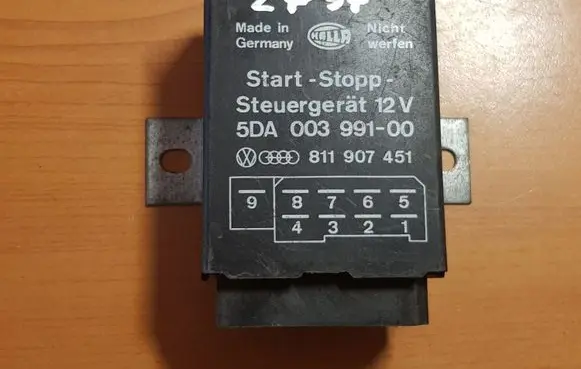 Audi 80 90 B3 Combustion relay 5DA00399100 811907451