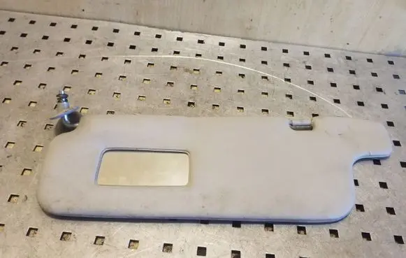 Toyota Yaris Sun visor