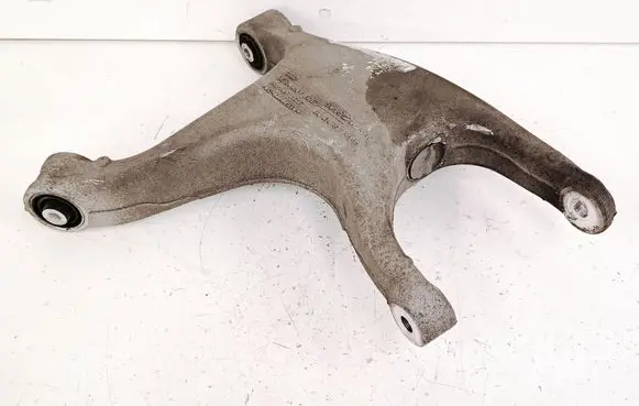 Rear upper control arm/wishbone