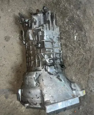 BMW 3 E30 Manual 5 speed gearbox 2400046090
