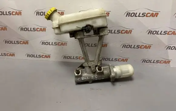 Chrysler Voyager Master brake cylinder P04721153AA T00BI027300013